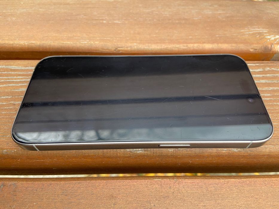 iPhone 15 pro 256
