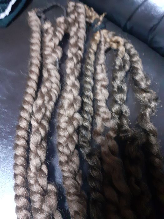 Плитки  коса   Дълга  руса  коса -плитка