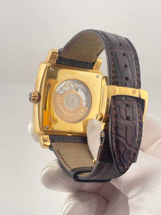 Часы Ulysse Nardin Quadrato Dual Time