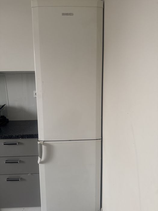 Холодильник беко 30000 тг