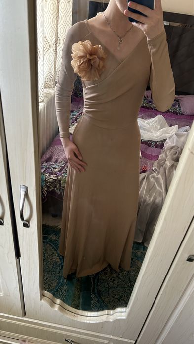 Платье , бежевый , длинный