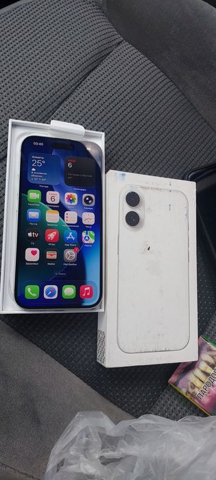 Продам айфон 16 на 128