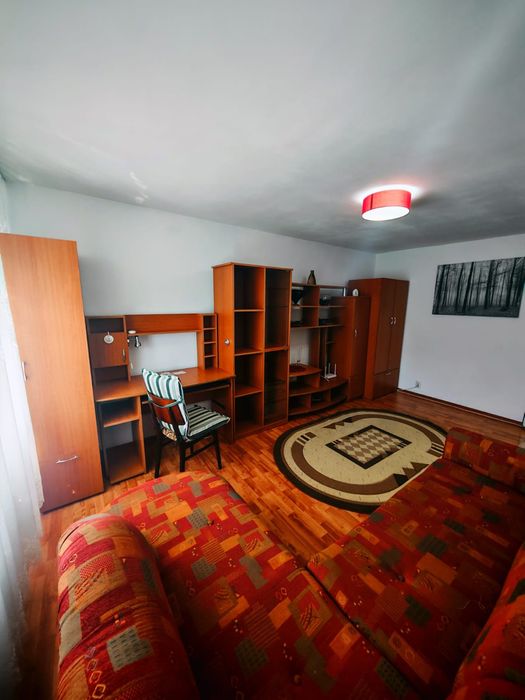 Apartament 2 camere de închiriat – Complet mobilat și utilat