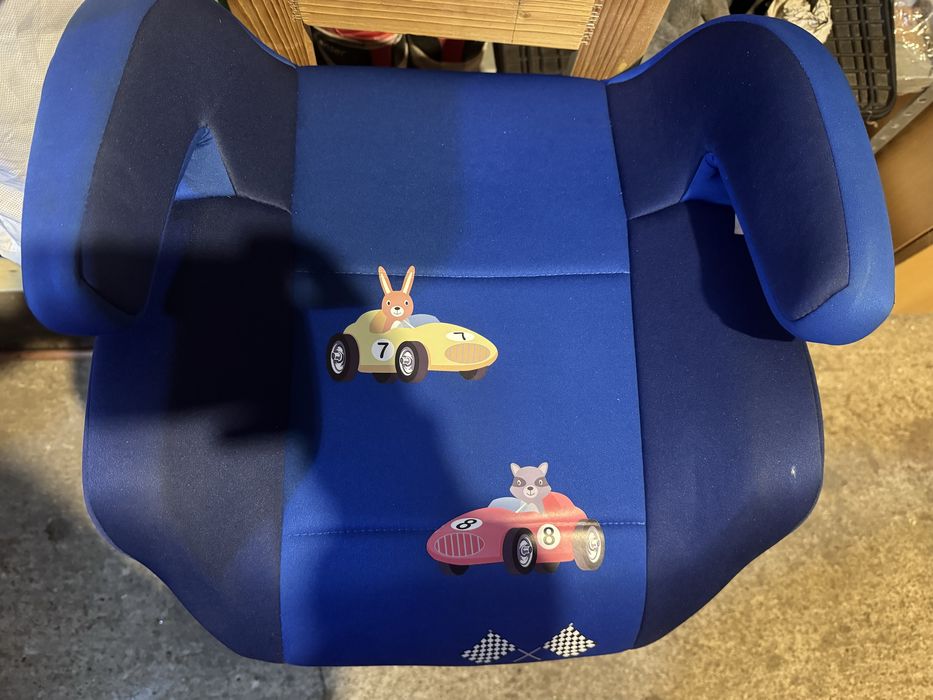 Inaltator scaun auto