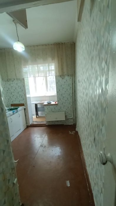 Продаётся 2ком.кв.10мкр.дом 4