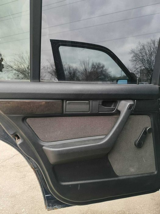 BMW E34 520i 1995 touring панорама