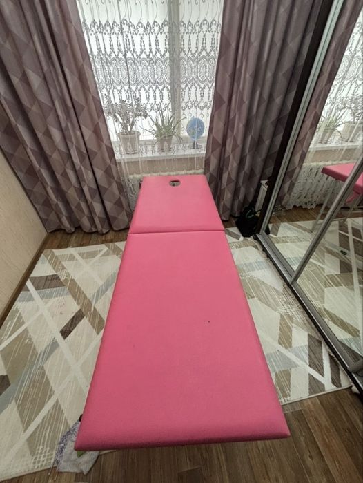 Продам кушетку для массажа