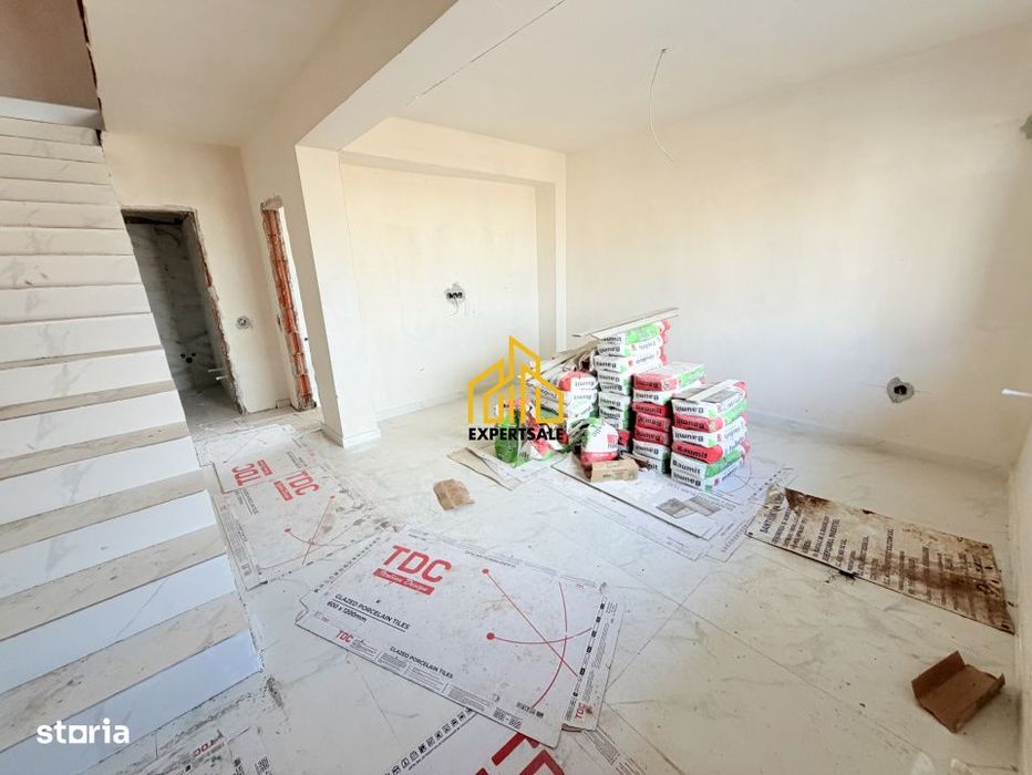 Cub de vanzare/Cartierul Independentei/5 camere/200 MP