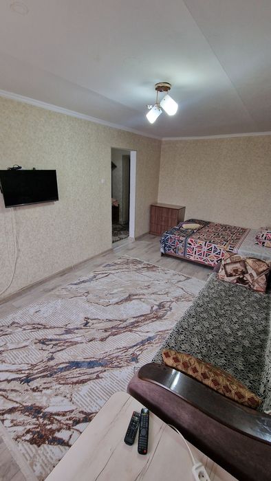 1000тг.Люкс.1ком Абая 200