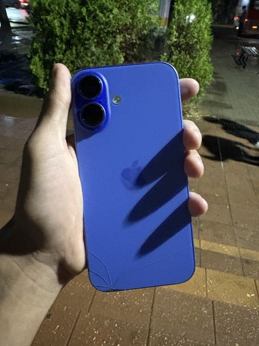 iphone 16.