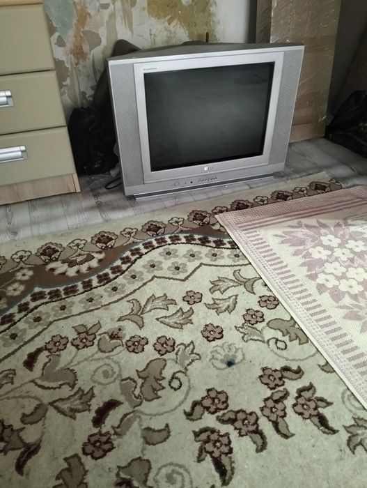 Продам телевизор в хорошем состоянии