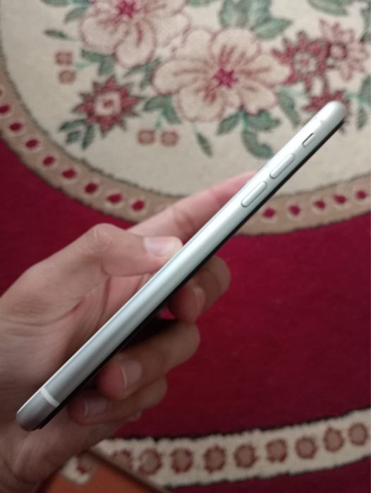 iPhone 11 память 64гб