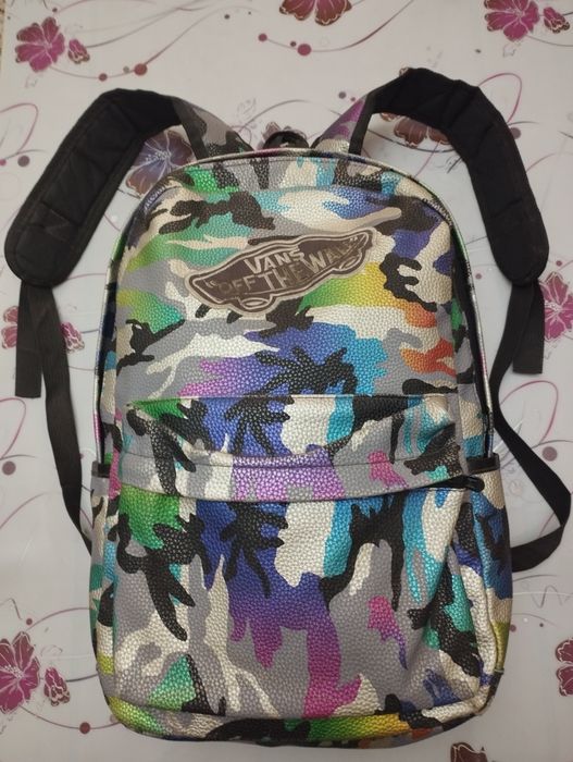 Продам рюкзак унисекс