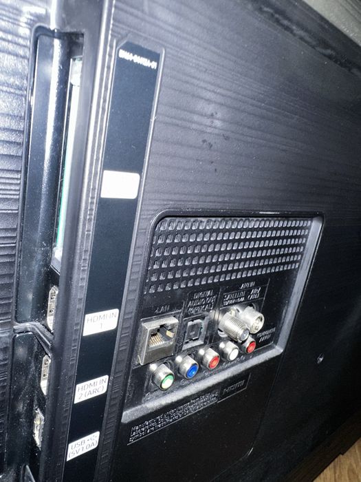 Телевизор Samsung 32’