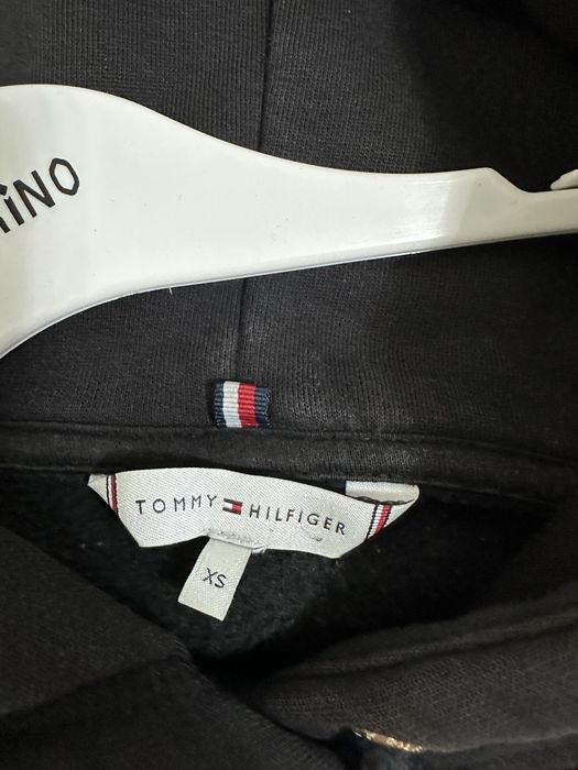 Худи Tommy hilfiger