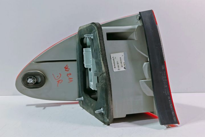 Stop tripla dreapta fara soclu A2118202864 Mercedes-Benz E-Class W211