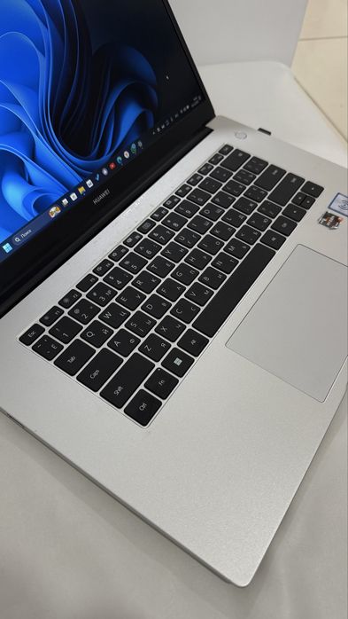 Ноутбук Huawei D15