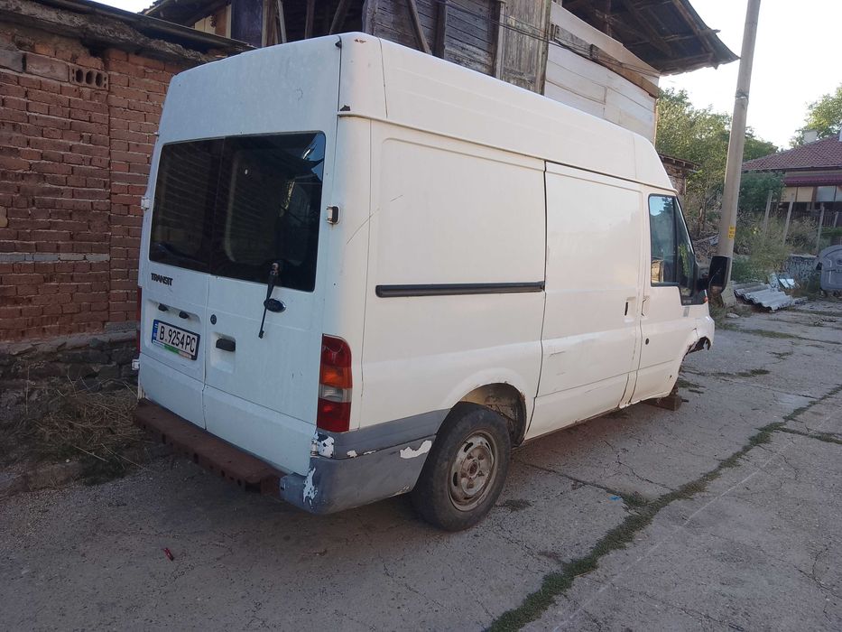 Форд транзит 2000 кубика  на части . Ford Transit