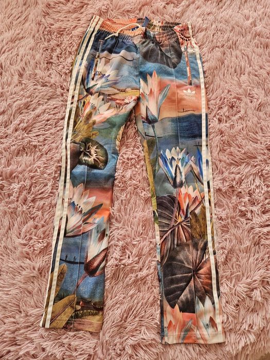 Екип.  на Аdidas