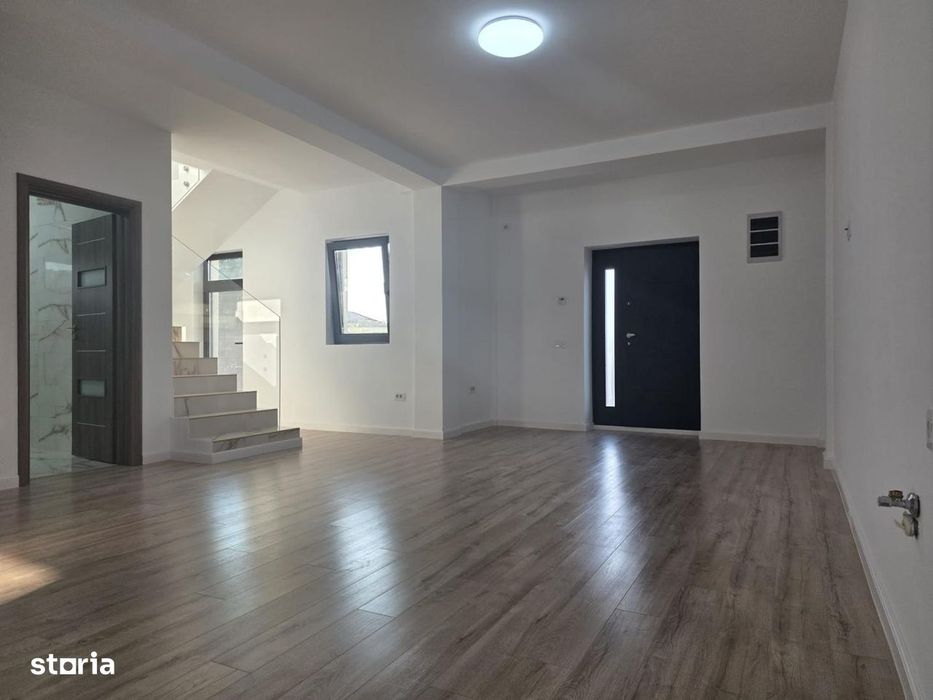 Vilă Premium De Lux În Tunari – 5 Camere | 301 Mp Teren |