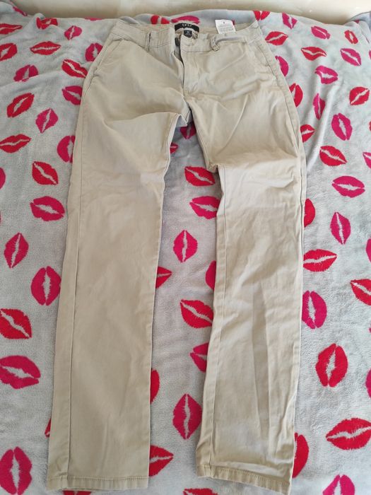 Бежов мъжки панталон