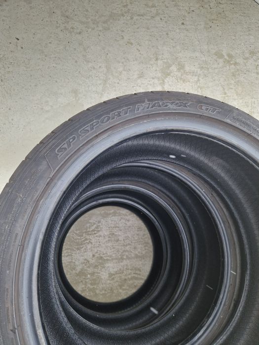 Летни гуми Dunlop  225/40/18