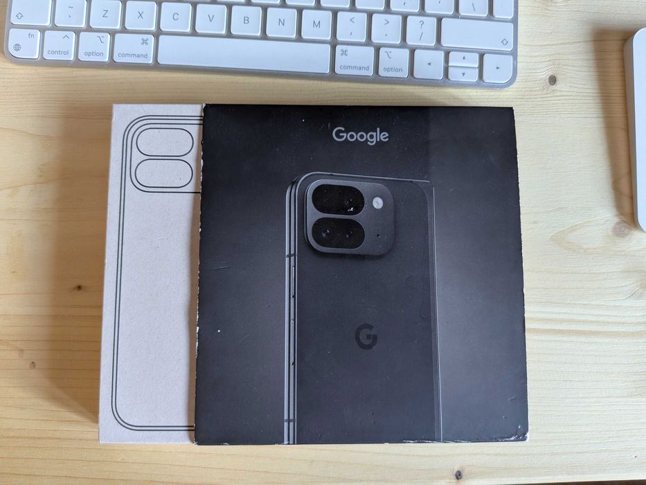 Черен (Obsidian) Google Pixel 9 Pro Fold 512GB