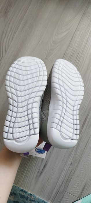 Adidași noi fete mărime 34