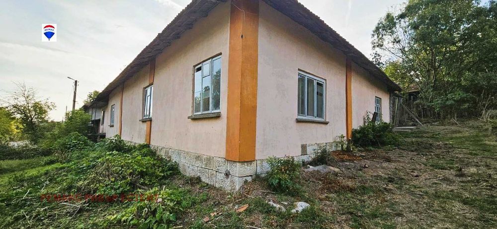 Продава се Къща в с. Юпер, Област Разград - 84 кв.м за 190 €/кв.м - Снимка #1