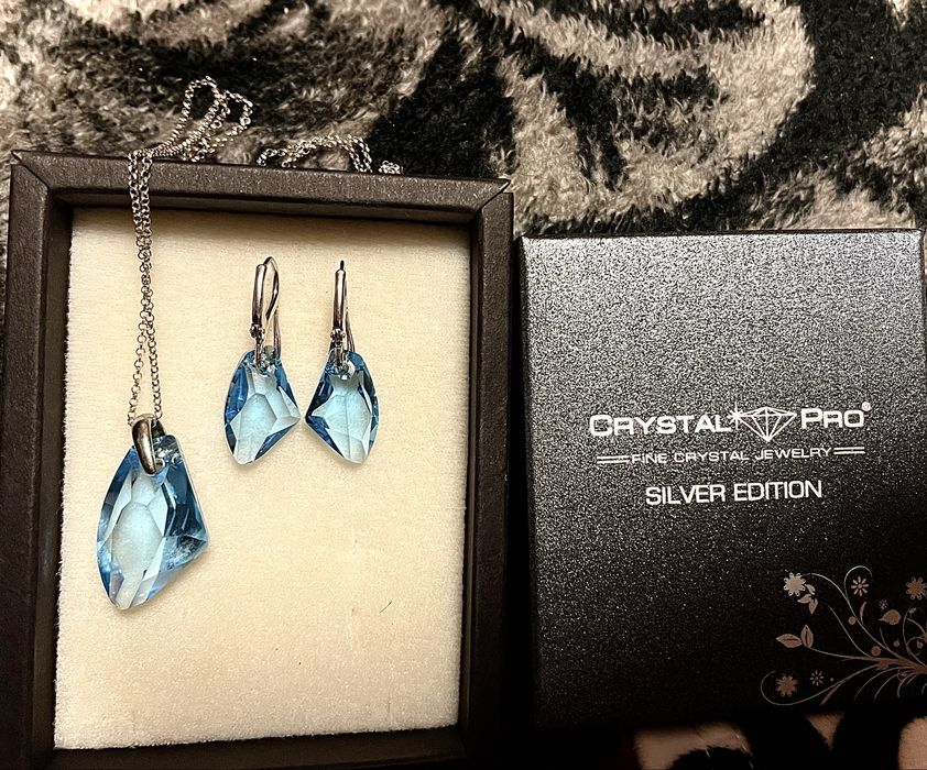 Crystal Pro by Swarovski