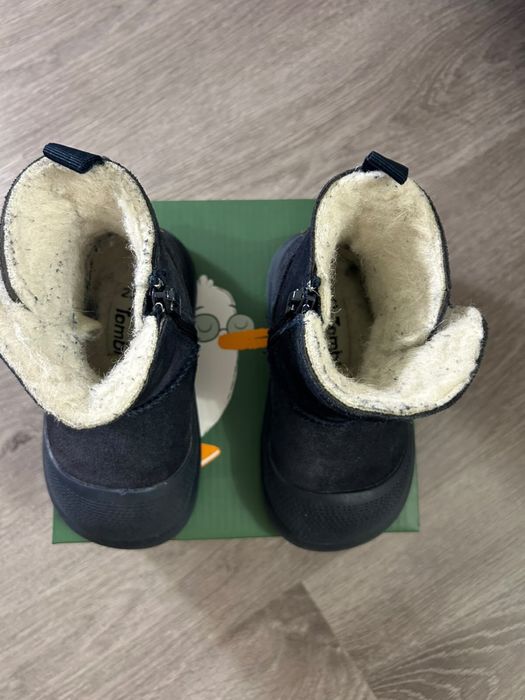Продам зимние угги