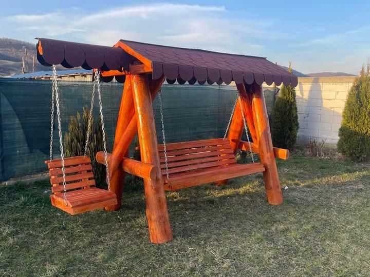 Leagăne din lemn masiv – Handmade, rustice, rezistente | La comandă