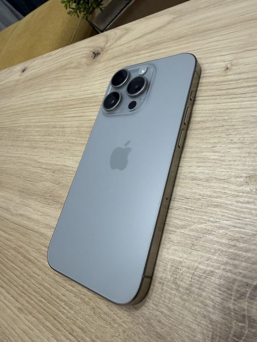 Заглавие: iPhone 15 Pro 256GB Natural Titanium / 87% Battery / Кутия + Кабел