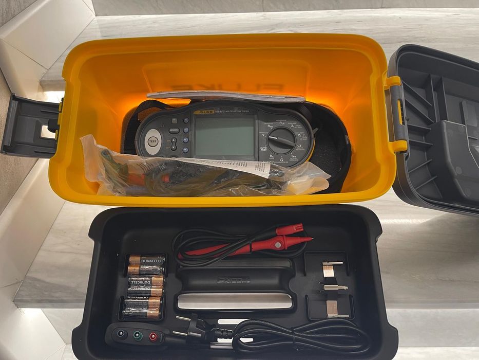Rotopercutor și aparat de măsură