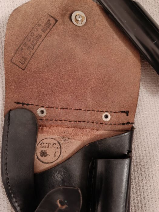 Port pistol din piele pentru pistol Carpați