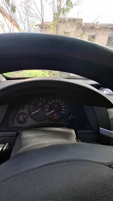 Продава сеОпел Мерива 1.7