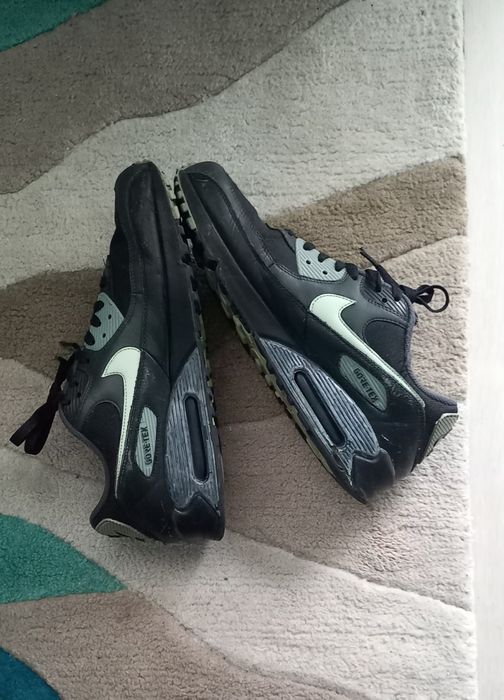 Маратонки Nike  Air Core-tex