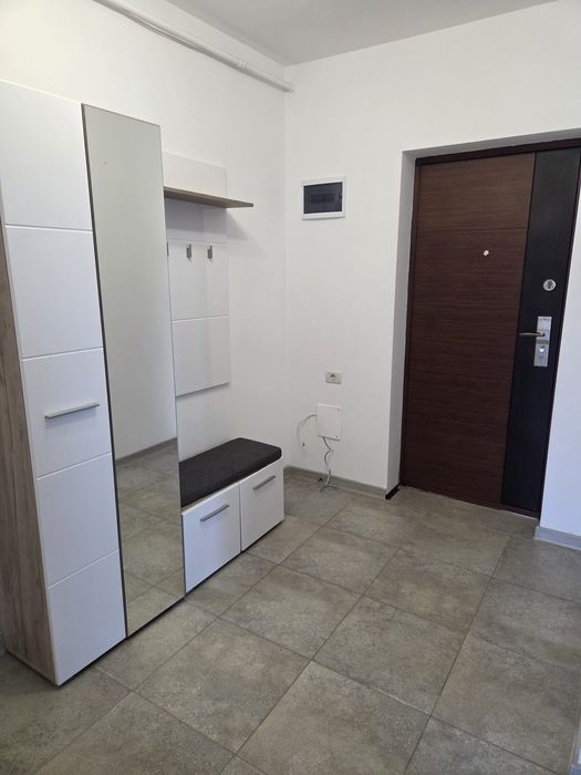 Proprietar, vând apartament cu doua camere