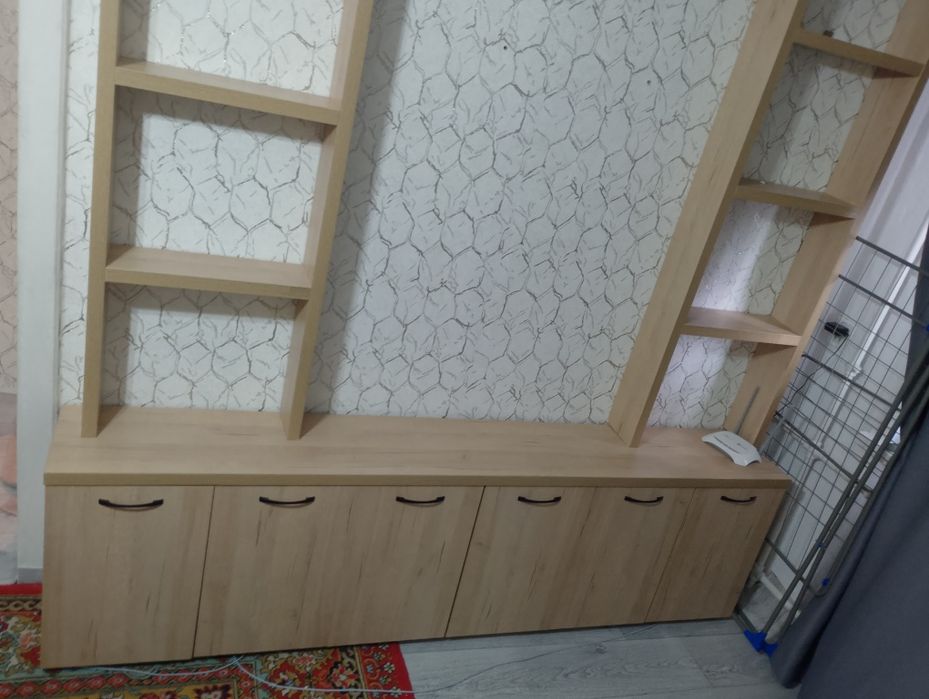 Горка под телевизор