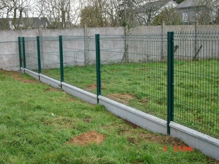 Garduri si porti din sipca metalica, panou stil jaluzele, tabla, plasa