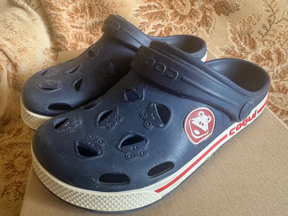 Incaltaminte apa 36-37, Halat de baie, 128 cm, Slapi Coqui, nr 34-35.