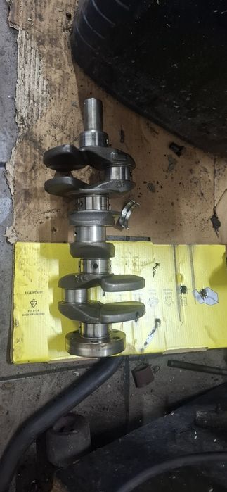 Arbore cotit  Dacia Logan 0.9