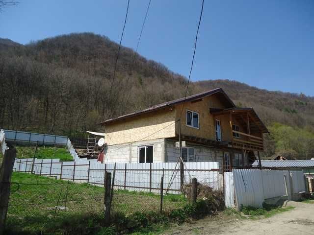 Casa la Gri de vanzare in Tirgu Ocna