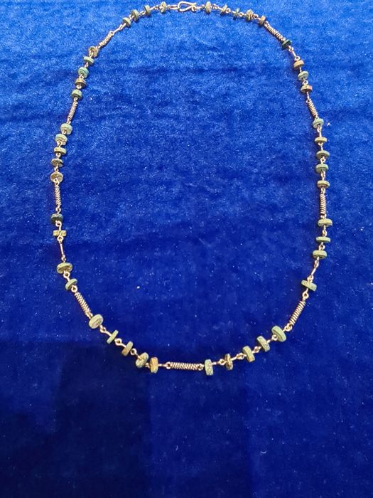 N lant colier vechi,argint 925 ,rozaliu,pietre verzi,stare foarte buna