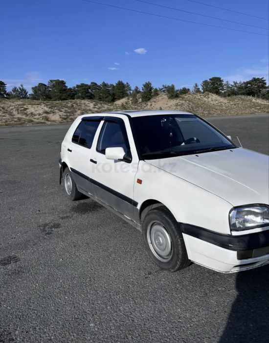 Продам  Volkswagen гольф 3 92 г/в