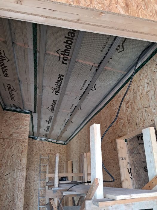 Echipa de constructori