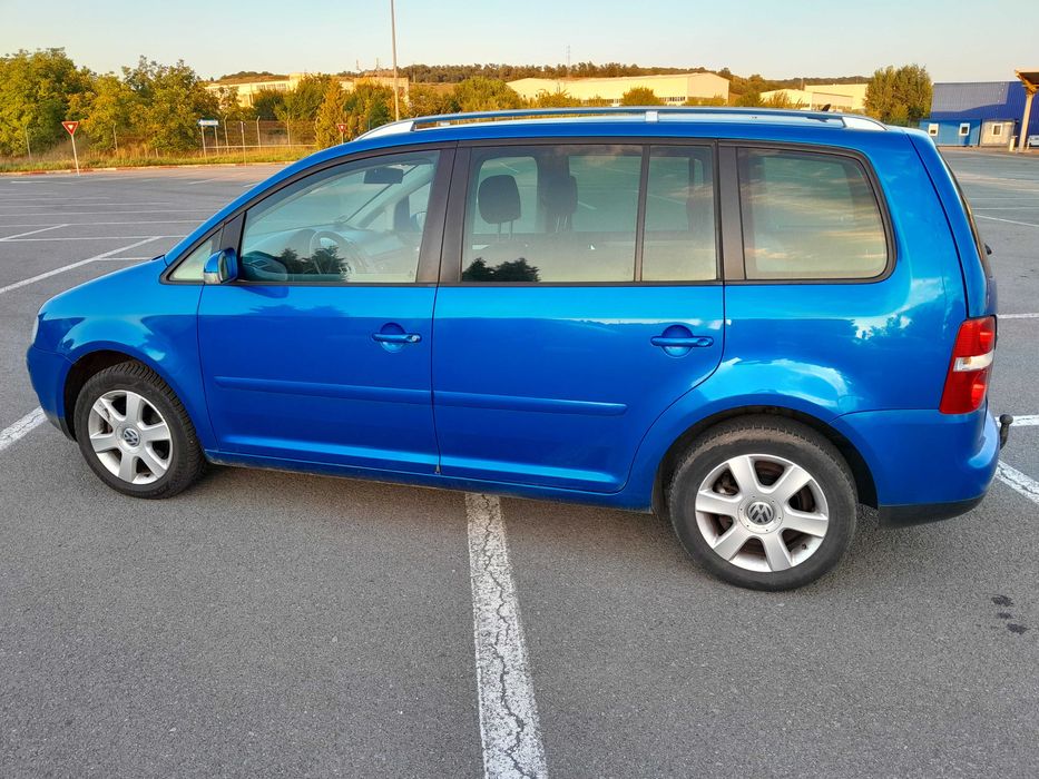 Volkswagen Touran 1.9 tdi.