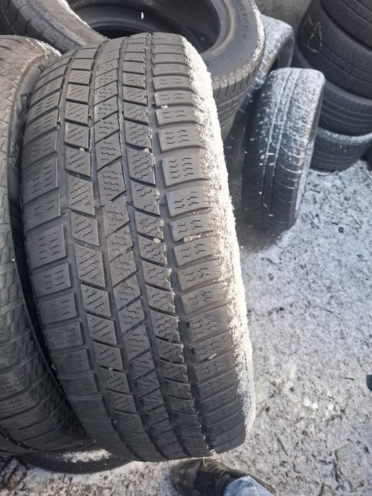 Vand 2 anvelope 215 65 16 continental de iarna bune