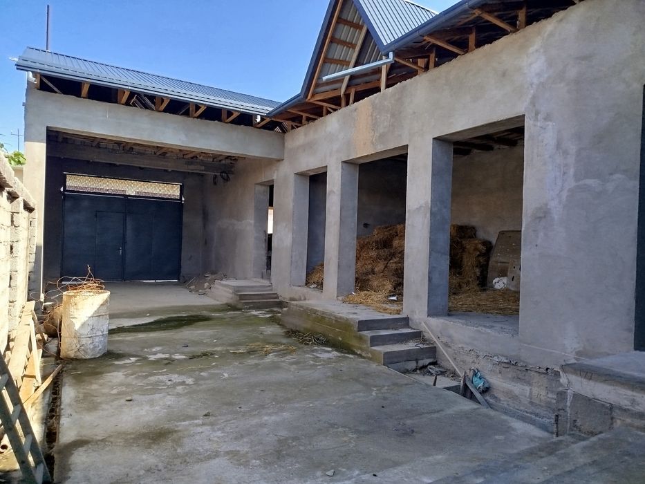 Арзон уй сотилади