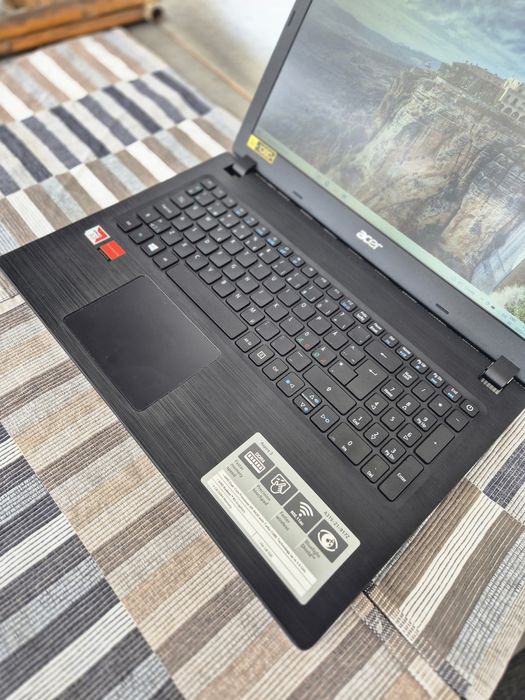 Laptop Acer Aspire3 ssd ddr4 1080p